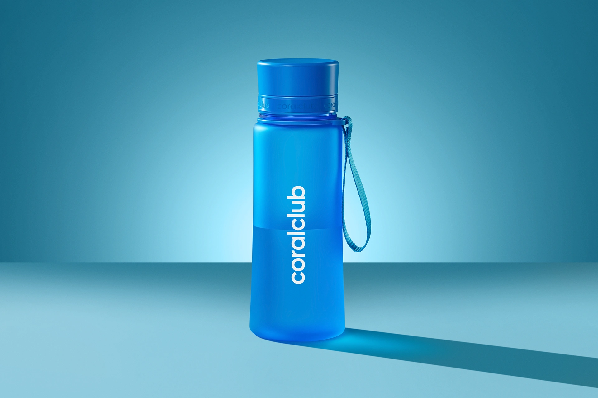 Coralclub пластик бөтөлкөсү, көк